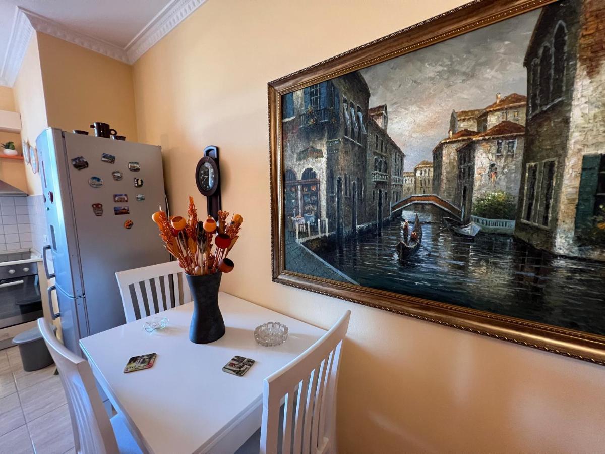 City Center Apartment In Σκόδρα Εξωτερικό φωτογραφία